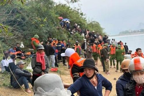 Vụ chìm thuyền chở 7 người ở Quảng Trị: Đã tìm thấy thi thể 2 nạn nhân mất tích