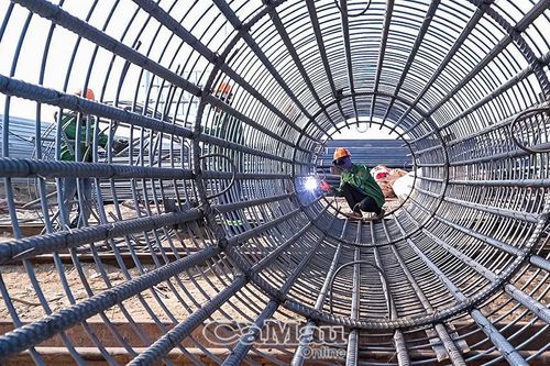 Giữ nhịp công trường giữa mùa đoàn viên