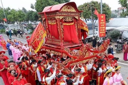 Đặc sắc Lễ hội đền Hai Bà Trưng đầu xuân