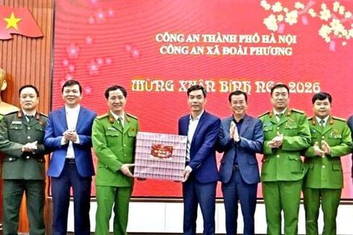 Những người giữ bình yên xuân Bính Ngọ ở Đoài Phương