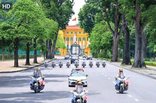 Cảnh sát giao thông Thủ đô: Trách nhiệm, tình yêu và tự hào truyền thống 80 năm của lực lượng