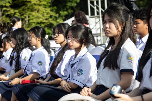 Lịch đi học lại sau Tết của học sinh cả nước