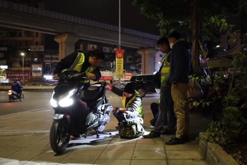 Sau Tết, dịch vụ cứu hộ 'quá tải'