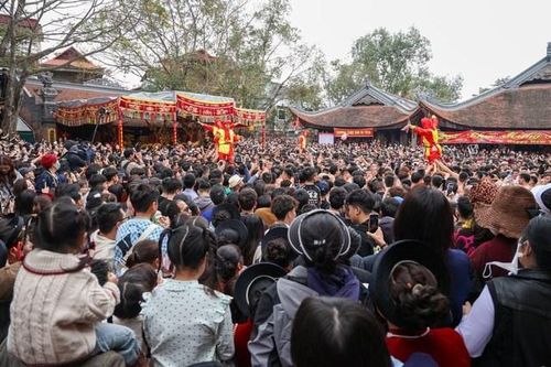 Cảnh báo các hình thức cá cược, cờ bạc núp bóng 'lì xì đầu năm' tại lễ hội
