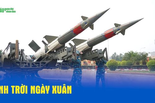 Canh trời ngày xuân