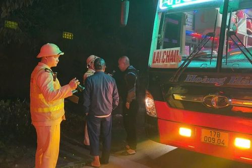 Mùng 5 Tết, Công an Phú Thọ phạt gần 300 triệu vì nhồi khách