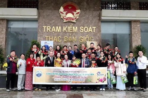 Cao Bằng hút khách du lịch dịp Tết