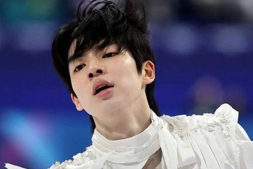 Vận động viên được khen là 'hoàng tử sân băng' ở Olympic mùa đông