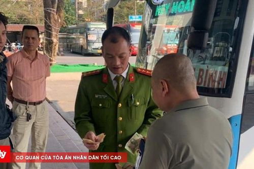 Không có tiền về quê ăn Tết, người đàn ông được công an hỗ trợ đoàn tụ gia đình