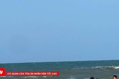 Ba người trong một gia đình đuối nước tại biển Mỹ Khê