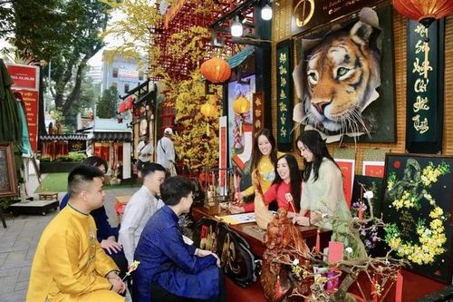 Hồn Tết Việt: Tìm lại bản sắc trong nhịp sống hiện đại