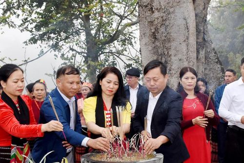 Náo nức Lễ hội cầu mùa ở bản Thái miền Tây Nghệ An