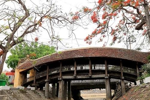Cầu ngói Hải Hậu