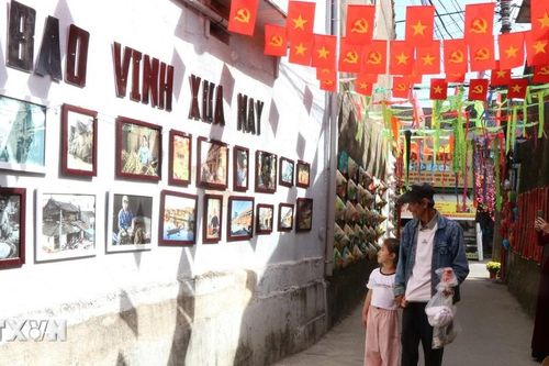 Phố cổ Bao Vinh hòa quyện nét Tết xưa với nhịp sống hiện đại