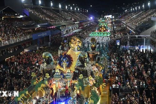 Brazil đón lượng khách quốc tế kỷ lục trong mùa lễ hội Carnival