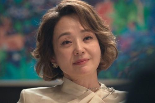 Sức hút của nữ diễn viên 61 tuổi trong The Art of Sarah