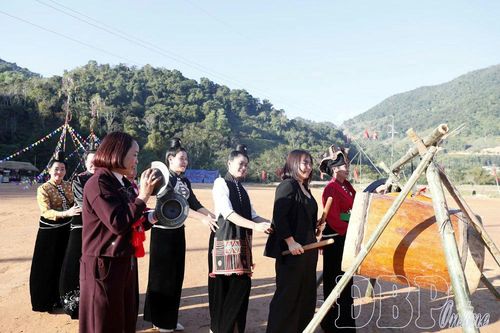 Sắc xuân Phiêng Lơi