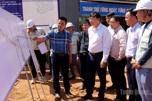 Đoàn công tác UBND tỉnh kiểm tra tiến độ các dự án trọng điểm tại xã Pà Vầy Sủ