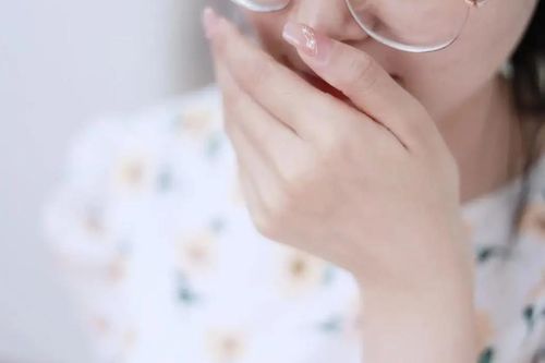 Cách xử lý xương cá mắc cổ họng đơn giản lại an toàn