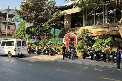 Người đàn ông tử vong trong khuôn viên quán cà phê với tư thế treo cổ