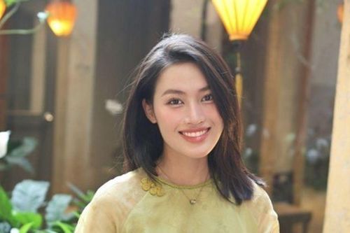 Á hậu Minh Thư gây thương nhớ với vẻ đẹp cổ điển trong tà áo dài 'cô Ba'