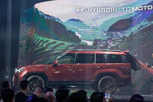 Hyundai Santa Fe 'chốt' thay đổi ngoại hình để phù hợp thị hiếu số đông
