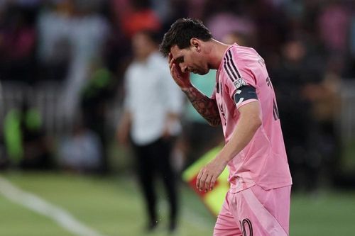 Messi khởi đầu mùa giải bằng thất bại trước Son Heung-min