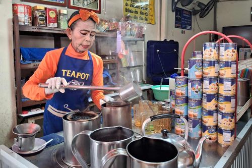 'Ngày tàn' của ly trà sữa ngọt khét với 12 muỗng đường ở Thái Lan?