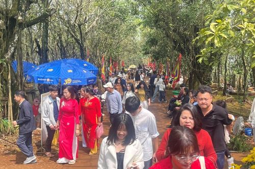 Du lịch xứ Thanh 'đắt khách', thu hơn 600 tỉ đồng