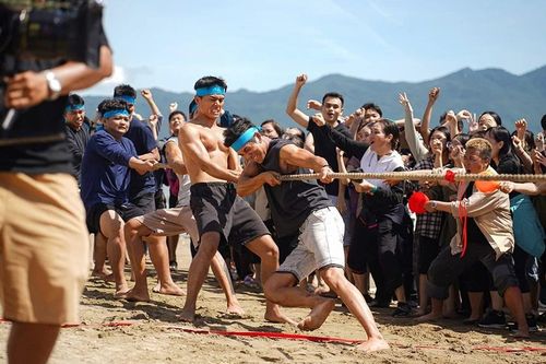 'Báu vật trời cho' – Văn hóa truyền thống vùng biển lên phim