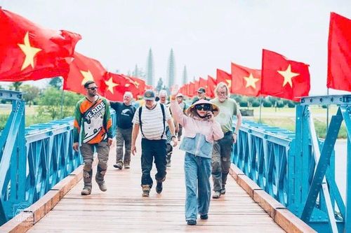 Hơn 5 nghìn du khách trải nghiệm tại Khu di tích quốc gia đặc biệt Đôi bờ Hiền Lương-Bến Hải