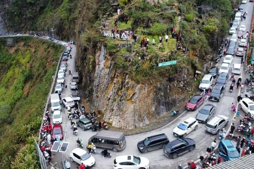 Tuyên Quang đón hơn 252 nghìn lượt du khách những ngày đầu năm