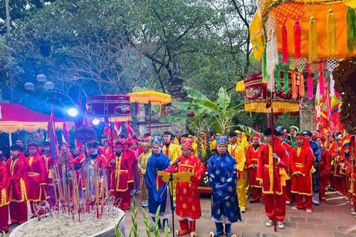 Lần đầu tiên có tour đêm tại Lễ hội Gióng đền Sóc năm 2026