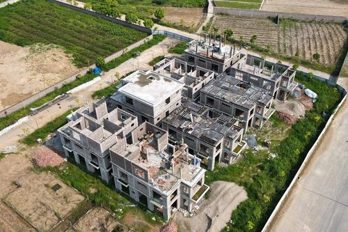 Chồng qua đời, con dâu kiện đòi bố mẹ chồng chia hơn 300m2 đất ở Hà Nội