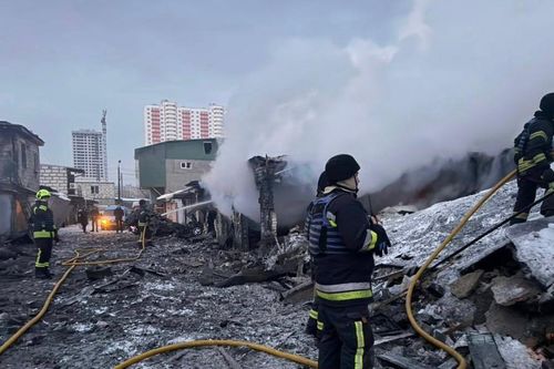 Nổ lớn rung chuyển Kiev sau khi Ukraine hứng loạt tên lửa đạn đạo
