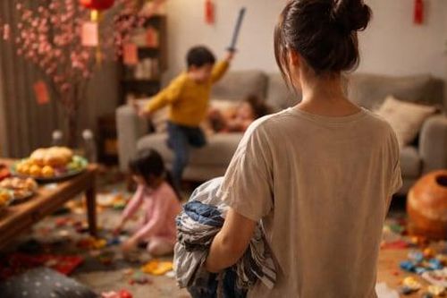 Tết ở nhà trông con, nhiều bà mẹ đếm ngược ngày con đi học
