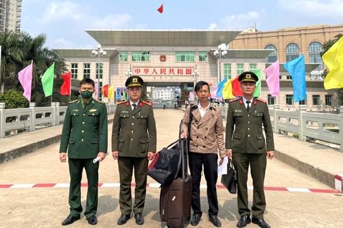 Hình thức xử phạt trục xuất đối với người nước ngoài vi phạm pháp luật Việt Nam