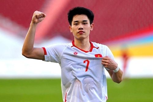 Bóng đá Việt Nam 22/2: Malaysia nguy cơ bị xử thua trắng, Đình Bắc ghi điểm bằng hành động nhân văn