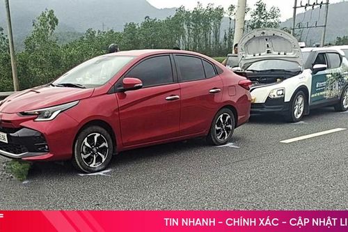 3 ô tô 'dồn toa' trên cao tốc Vũng Áng - Bùng ở Hà Tĩnh