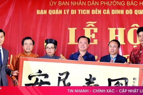 Lễ khai bút đầu xuân tại Di tích đền Cả