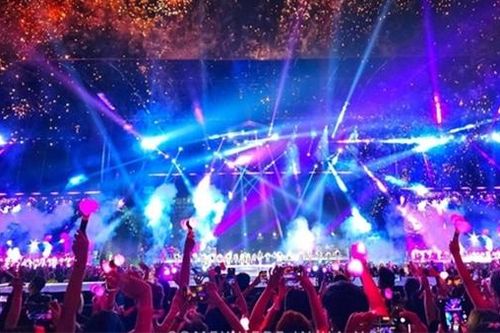 20 mùa xuân chờ đợi