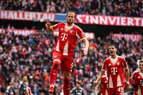 Bundesliga: Bayern củng cố ngôi đầu, tiến gần đến chức vô địch