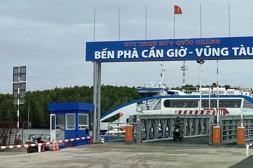 Tuyến phà biển Cần Giờ-Vũng Tàu giảm áp lực lớn cho giao thông đường bộ dịp Tết
