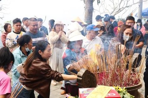 Hà Tĩnh đón hơn 210 nghìn lượt du khách trong dịp Tết