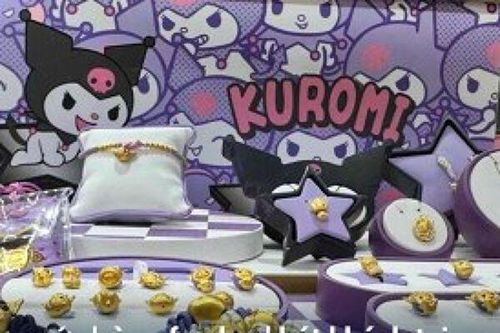 Trang sức 'vàng fandom' hút khách tại Trung Quốc