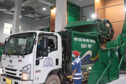 Công tác vệ sinh đô thị tại trung tâm thành phố trở lại bình thường