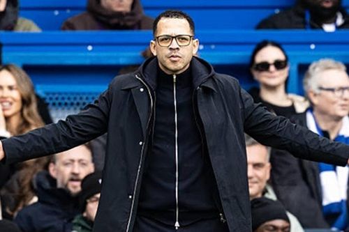 Chelsea chia điểm đầy thất vọng trước Burnley: Khi lối chơi an toàn trở thành xiềng xích