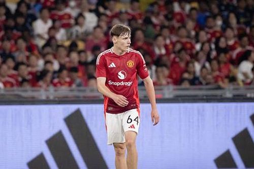 Jack Moorhouse trở lại Man Utd: Lời giải chiến thuật cho tuyến giữa của Michael Carrick