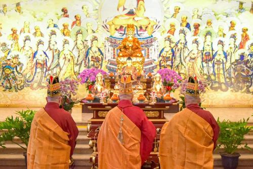 Trang nghiêm khai đàn Pháp hội Dược Sư cầu quốc thái dân an đầu Xuân Bính Ngọ - 2026 tại Việt Nam Quốc Tự
