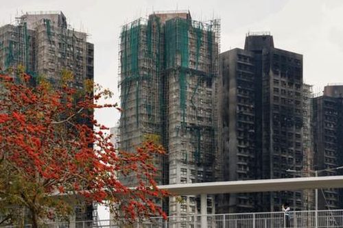 Hong Kong dự chi gần 900 triệu USD mua lại 1.700 căn hộ trong vụ cháy chung cư kinh hoàng